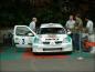 <b>20° Rally di Vallecamonica 2002</b><br>
Bottarelli e la sua Renault Clio RS Super 1600 prima delle verifiche.