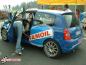 Marco e Laura Gianesini all'arrivo di una prova del 22° Rally di Vallecamonica (11/09/2004)