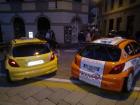 Le vetture esposte in via Piazzi a Sondrio presso il Bar Tourist.